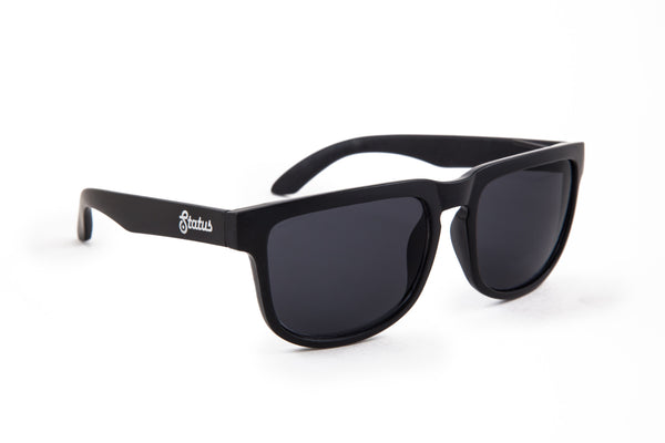 Solid Black / Phantom Black