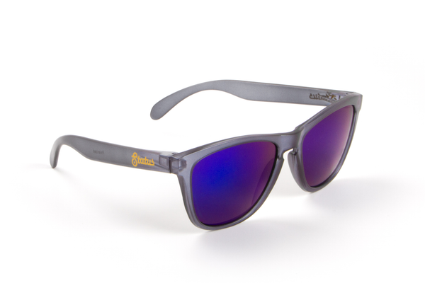 Polarized Gray / Deep Sea